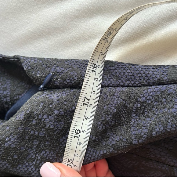 Beautiful Précis fitted midi dress - Picture 9 of 11